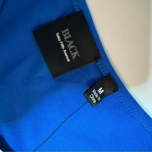 Saks Fifth Avenue Black Label Twist Front Top Blue Medium - Picture 7 of 8